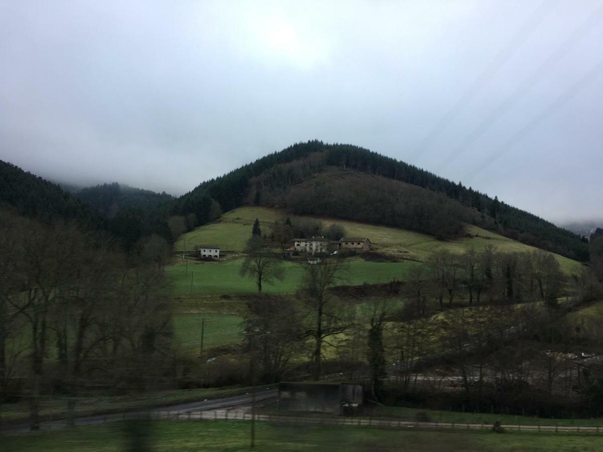 Le Chatel En Beaujolais Valsonne 외부 사진
